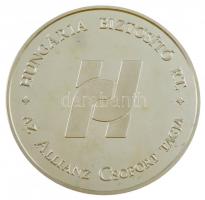 2001. "15 éves a Hungária Biztosíró Rt. / Hungária Biztosíró Rt. Az Allianz Csoport Tagja"...