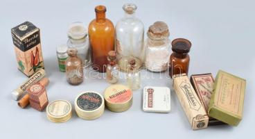 20 db régi patikai, gyógyszeres üveg, papír- és fémdoboz, kenőcsös tubus, közte néhány tartalommal