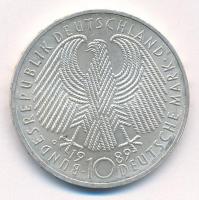 NSZK 1989G 10M Ag "40 éves az NSZK" T:1-,2 patina 
FRG 1989G 10 Mark Ag "40 Year - G...