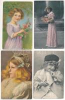 20 db RÉGI motívum képeslap vegyes minőségben: gyerekek / 20 pre-1945 motive postcards in mixed quality: children