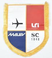 A Malév SC zászlója. 27x32 cm