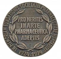 1974. "APOTHECA FUNDATA IN HUNGARIA ANNO 1744 / IN MEMORIAM FUNDATIONIS SOCIETATIS PHARMACEUTIC...