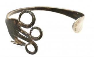 Ezüst(Ag) karperec, jelzett, nettó: 45,2 g