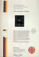 NSZK 1970. 30Pf "I. Berlini Filmfesztivál" modern aranyfóliás kiadásban, ismertető tanúsítvánnyal! Csak 9.999db!