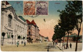 1920 Győr, Vásártér. Vasúti levelezőlapárusítás 30. 1916. TCV card (szakadás / tear)