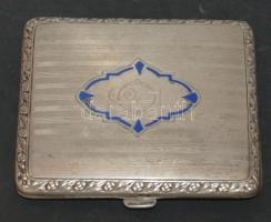 Alpakka cigarettatárca díszes fedéllel és zománcozott betéttel, 8x9cm-es nagysággal