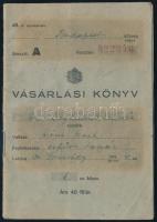 1941-1944 Vásárlási könyvecske, Élelmiszerjegy Központ 72 fiókja bélyegzéssel, bejegyzésekkel.