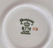 KPM jelzett porcelán étkészlet, hiányos, kopott, néhányon lepattanás