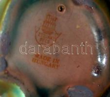 Ülő kislány eozin mázas Zsolnay kerámiából, 8,5cm-es magassággal