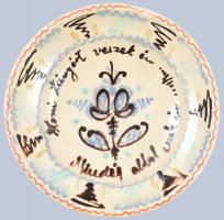 Kántor jelzett népi tányér, kopásnyomokkal, d: 23 cm
