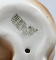 Zsolnay porcelán róka, Vuk, kézzel festett, jelzett, hibátlan, m: 10 cm