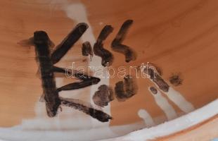 Kiss Roóz Ilona (1920-2010): Anya gyermekével, mázas kerámia, kézzel festett, jelzett, hibátlan, m: ...