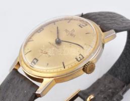 Premira kézi felhúzós mechanikus karóra, működő, jó állapotban, enyhén karcos óratok, sérült plexi d...