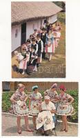 48 db MODERN népviseletes képeslap / 48 modern folklore postcards