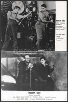 Charlie Chaplin: ,,Modern idők" című filmjének jelenetei és szereplői, 17 db vintage produkciós...