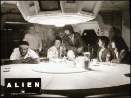 cca 1979 ,,Alien - az idegen, a szörny" című amerikai sci-fi film jelenetei, 9 db produkciós NEGATÍV felvétel, 6,3x4,8 cm és ehhez közeli méretek (+ - 1-2 mm)