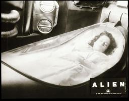 cca 1979 ,,Alien - az idegen, a szörny" című amerikai sci-fi film jelenetei, 9 db produkciós NE...