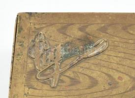 Réz doboz, hiányos dísszel 18x11 cm