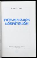Kovács József: Fatemplomok Kárpátalján. Bp., 1988., Építésügyi Tájékoztatási Központ. Gazdag fekete-...