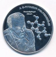 DN "Nemzetünk nagyjai - Szent-Györgyi Albert" kétoldalas Ag emlékérem tanúsítvánnyal (10,37g/0,999/35mm) T:PP ujjlenyomat, egy kis karc