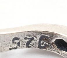 Ezüst(Ag) fülbevalópár szintetikus rubinnal, jelzett, h: 4 cm, bruttó: 11,2 g