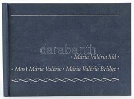 Mária Valéria híd. Most Márie Valérie. Mária Valéria Bridge. Kovács Melinda fotóival. Bp., én., Portomark. Gazdag fotóanyaggal illusztrált. Magyar, szlovák és angol nyelven. Kiadói haránt-alakú egészvászon-kötés.