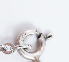 Ezüst (Ag) csont és ében nyaklánc, jelzett, bruttó: 27 g, h: 44 cm