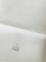 Carl Scheidig, tehén itatás, porcelán, jelzett, kopásnyomokkal, 23x10 cm, m: 16 cm