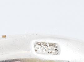 Ezüst(Ag) borostyánnal, jelzett, méret: 57, bruttó: 7,8 g