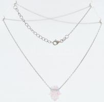 Ezüst(Ag) nyaklánc medállal, jelzett, h: 44 cm, bruttó: 1,9 g