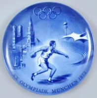 Berlin 1972 München olimpia, dísztányér, máz alatti kék festéssel, jelzett, hibátlan, d: 19,5 cm