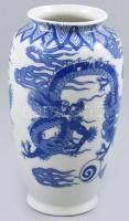Japán porcelán váza, matricás, kopásnyomokkal, m: 16 cm