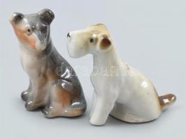 2 db porcelán kutya, kézzel festett, jelzés nélkül, kis kopásnyomokkal, m: 3,5-4 cm