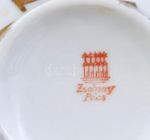 Zsolnay teás csésze geometrikus art deco mintákkal. Kézzel festett, belül aranyozott, minimális kopá...