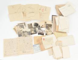 cca 1935-1940 Erotika a 3. birodalomban. Két, náci párttag fiatal erotikus tartalmú levelezése és kapcsolódó okmányok, rajzok. Fotók, közötte erotikus, porno rajzok, szerelmes levelek náci fejléces papírok, reklámok, stb