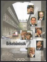 Bán Károly: Békebűnösök. Bp., 2009. Szerzői, Kissé gyűrött szélű papírkötésben .