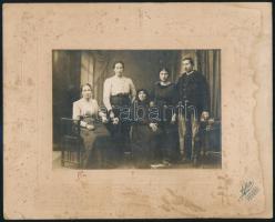 Adler (Brassó) a Majos család fotója, kartonon 26x20 cm