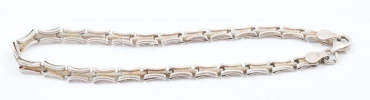 Ezüst(Ag) karkötő, jelzett, h: 18 cm, nettó: 3,7 g