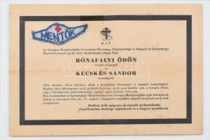 1956 Bp., a forradalom idején a Pincekórházban szolgálatot teljesítő, október 25-én hősi halált halt Rónafalvi Ödön mentőorvossegéd és Kecskés Sándor mentőápoló halotti értesítője. A két hősi halottat az Országos Mentőszolgálat Forradalmi Bizottsága és Főigazgatósága az Egészségügyi Minisztériummal közösen november 3-án helyezte örök nyugalomra a Farkasréti temetőben. Hozzá korabeli mentős felvarró. Plexi védőtokban.
