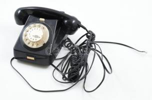 Retró bakelit telefon, Mechanikai Művek, kopásnyomokkal, 18×12 cm