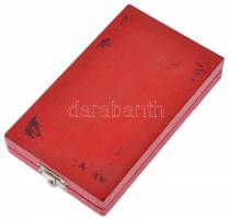 1964. "A Munka Érdemrend" bronz fokozata, zománcozott bronz kitüntetés mellszalagon, minia...