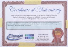 Marouane Fellaini (1987- ) belga labdarúgó, a Manchester United volt játékosának autográf aláírása a...