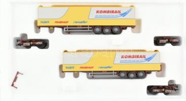 Märklin H0 48040 cikkszámú vasútmodell, Kombirail teherkocsi szett, újszerű állapotban, eredeti dobozában / Märklin H0 No. 48040 model railway, Kombirail freight carriage set, in good condition, in original box