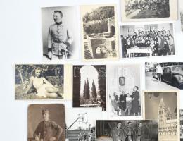 Vegyes fotó tétel, városképek, családi képek, csoportképek, autók, stb., vegyes méretben