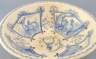 Zsolnay vadászos, nagy méretű mosdótál, 1900 körül, öblében szarvas, medve és muflon motívumokkal, p...