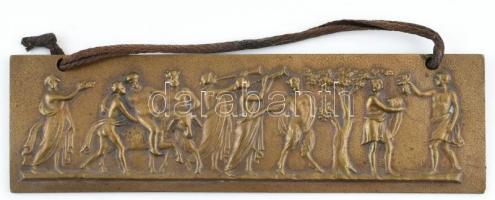 Mitológiai jelenetet ábrázoló bronz fali dombormű / relief, XIX. sz., jelzés nélkül, 17,5x5 cm