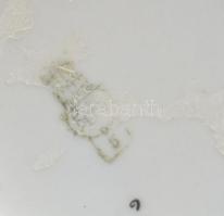 Zsolnay porcelán modern váza, tervező: Török János, kézzel festett, jelzett, kopásnyomokkal, apró má...