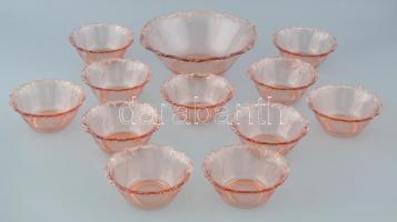 Rózsaszín dekoratív üveg kompótos készlet, tál + 11 db tálka (hiányos), anyagában színezett, kis kopásnyomokkal, d: 24 cm és 13 cm