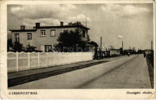 1943 Gárdony, Országút, automobil (ázott sarkak / wet corners)