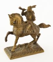 DEP jelzéssel: Vadász a lovon. Öntött, patinázott bronz, 3 db részből áll. m: 19 cm